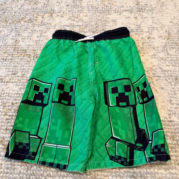 Minecraft Kids Green Rash Guard Swim Set - Picture 8 of 10